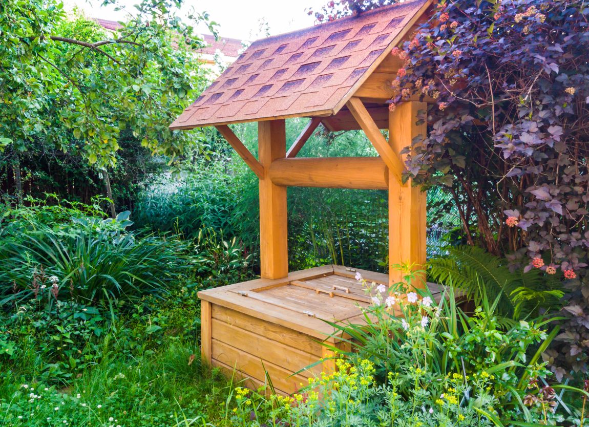 Beautiful well maintained well in the garden