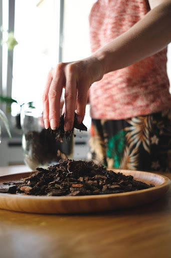 outdoor vs indoor mulch